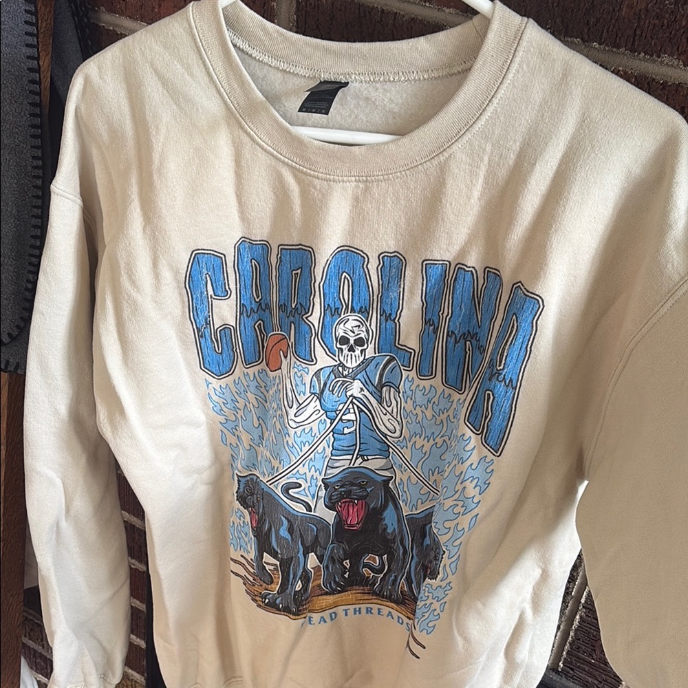 Carolina Graphic Cream Sweatshirt